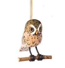 Load image into Gallery viewer, GALLERIE II SET OF 3 HAND CARVED 3" WOODEN OWL WOODLAND BIRD CHRISTMAS ORNAMENTS