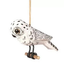 Load image into Gallery viewer, GALLERIE II SET OF 3 HAND CARVED 3" WOODEN OWL WOODLAND BIRD CHRISTMAS ORNAMENTS