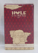 Load image into Gallery viewer, KURT ADLER "HOLE IN THE WALL GANG" DUNKIN BASKETBALL MOUSE CHRISTMAS ORNAMENT