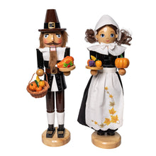 Load image into Gallery viewer, KURT ADLER 15" PILGRIM MAN &amp; WOMEN NUTCRACKER SET HOLIDAY DECORATION TH0421
