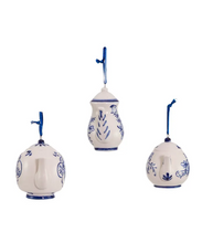 Load image into Gallery viewer, KURT ADLER SET OF 3 PORCELAIN 2-3" DELFT BLUE TEAPOT XMAS ORNAMENTS J0935      `
