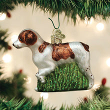 Load image into Gallery viewer, OLD WORLD CHRISTMAS BRITTANY SPANIEL GLASS CHRISTMAS ORNAMENT 12330
